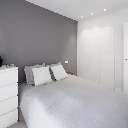 Junto A La Playa Ess01177 Appartement