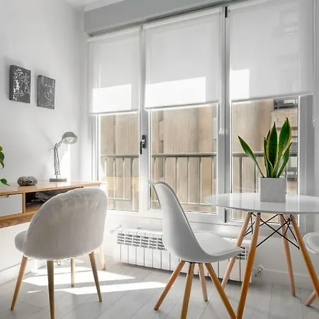 Junto A La Playa Ess01177 * Saint-Sébastien